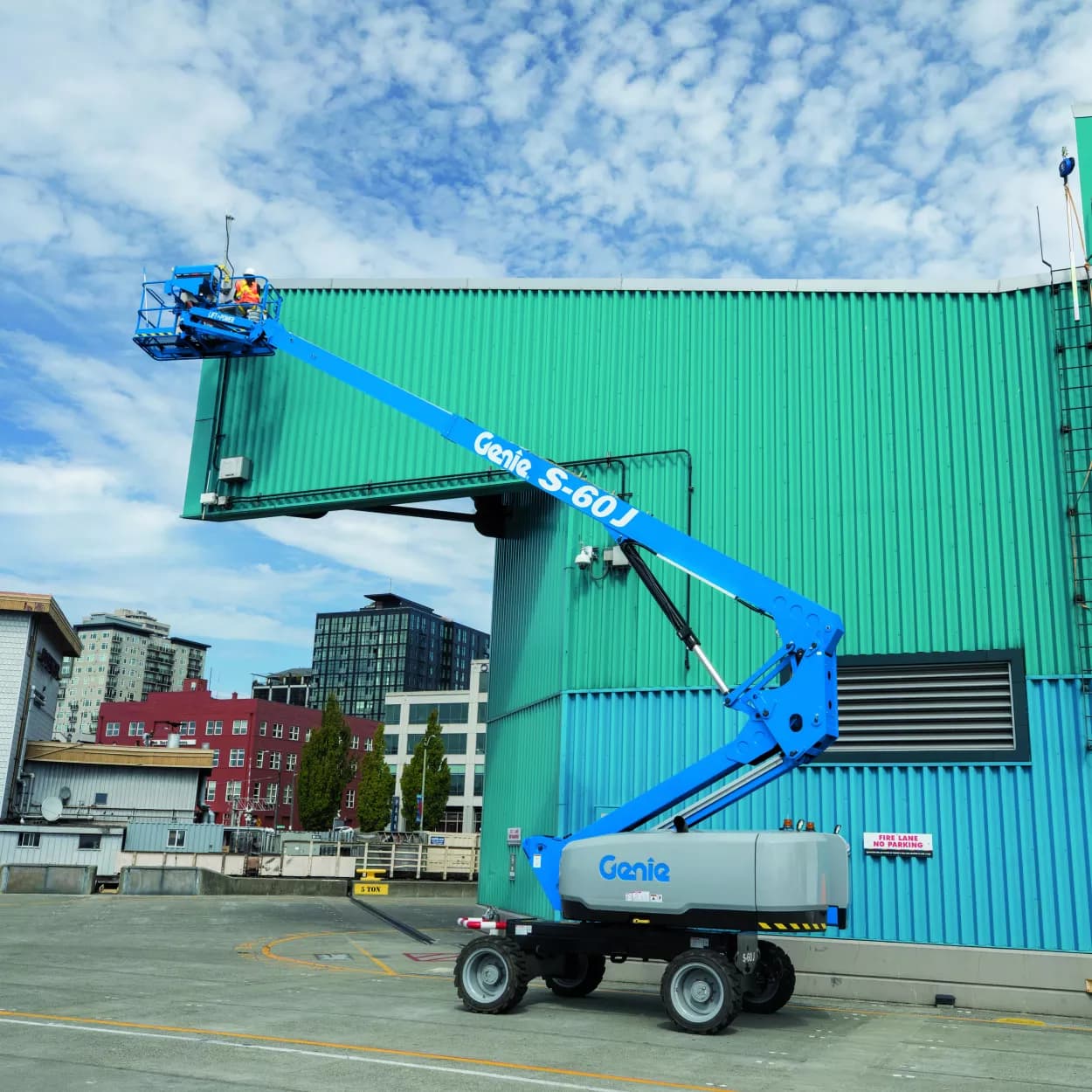 Find Reliable Boom Lift Rentals Near Me